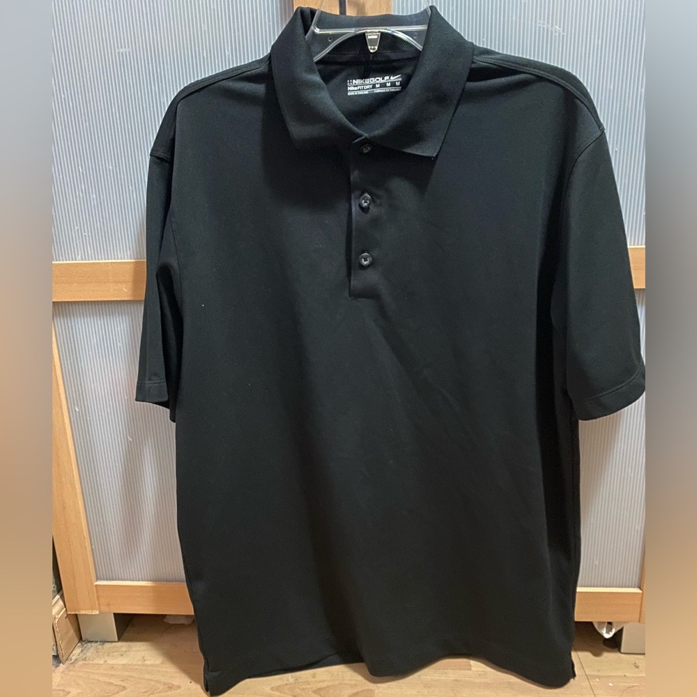 Medium EUC Nike Mens FitDry Black Golf Polo